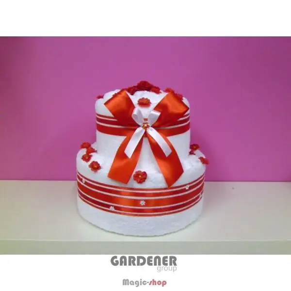 Textilní dort bílý červeně zdobený  - Isabelka.eu